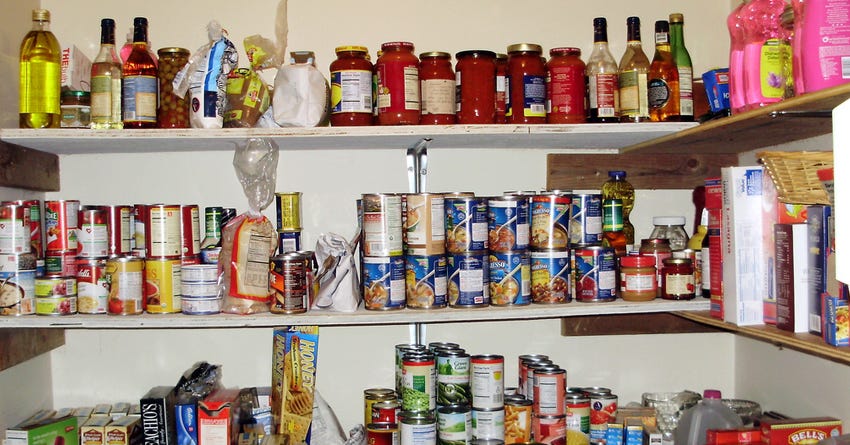 Storing cat discount food